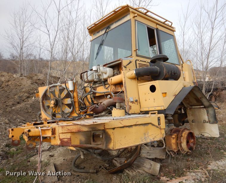 image for item DL5865 Volvo A25C  cab parts