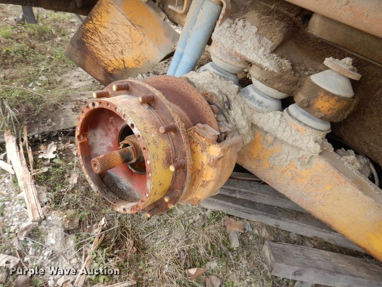 image for item DL5865 Volvo A25C  cab parts