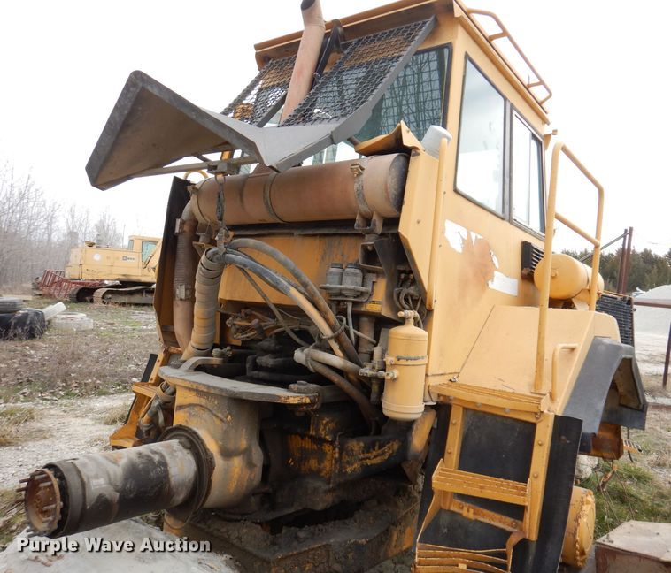 image for item DL5866 Volvo A25C  cab parts