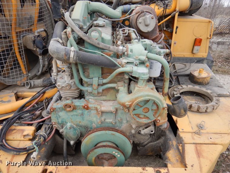 image for item DL5866 Volvo A25C  cab parts