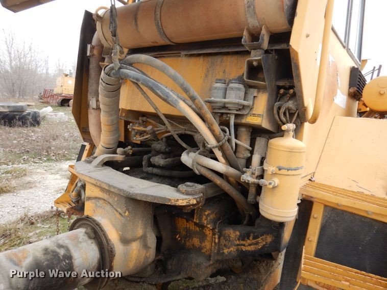 image for item DL5866 Volvo A25C  cab parts