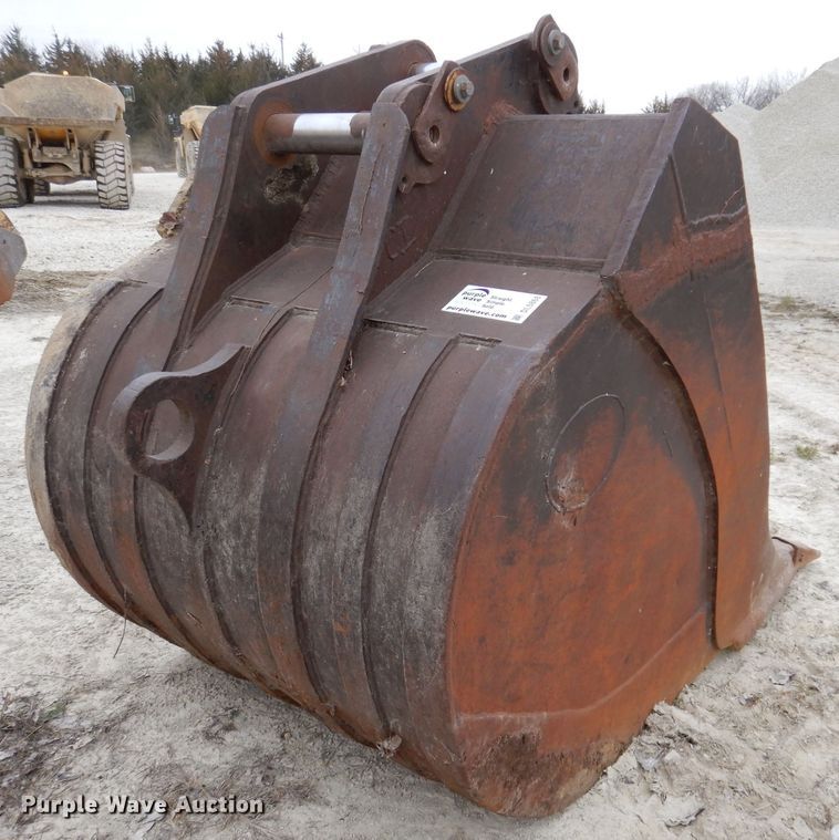 image for item DL5868 60" W excavator bucket