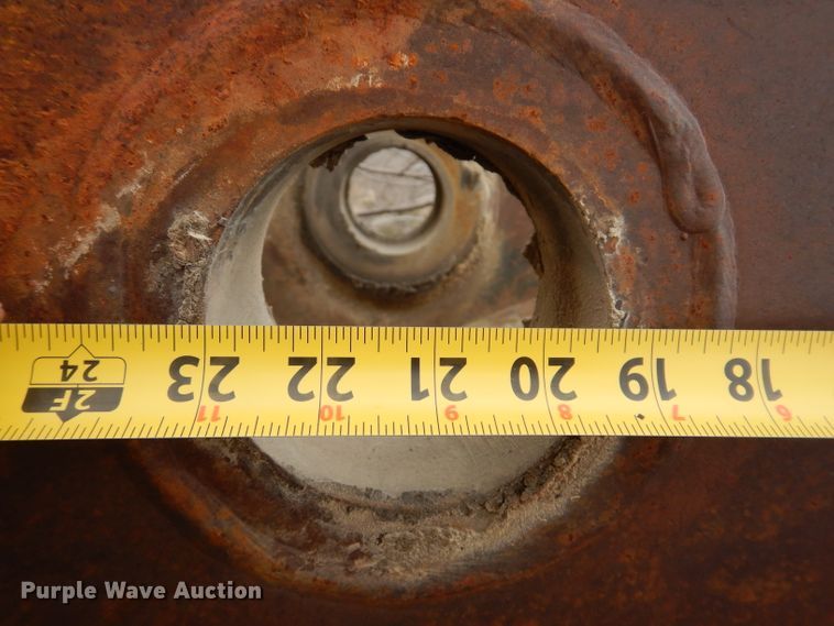 image for item DL5869 Hensley 72TLN400 excavator bucket