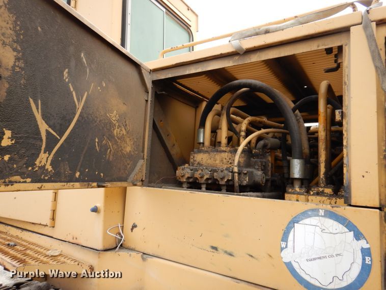 image for item DL5870 1978 Caterpillar 225  excavator