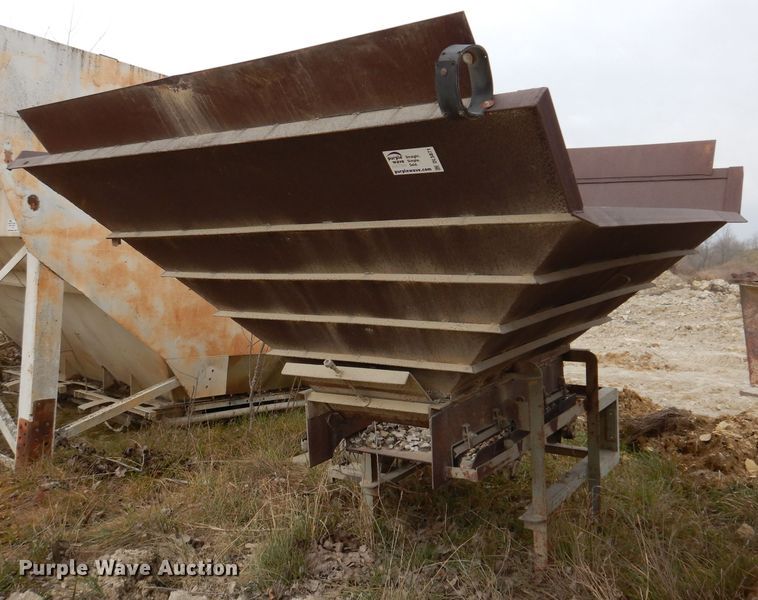 image for item DL5871 Hopper