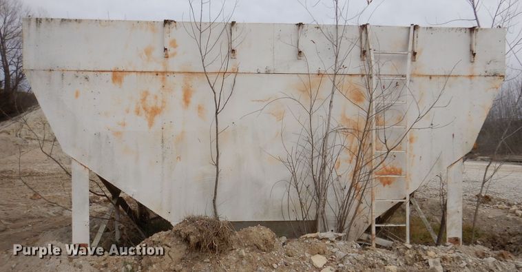 image for item DL5872 Hopper