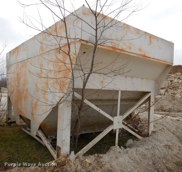 image for item DL5872 Hopper