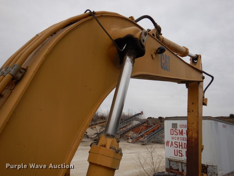 image for item DL5873 1991 Caterpillar 235C  excavator