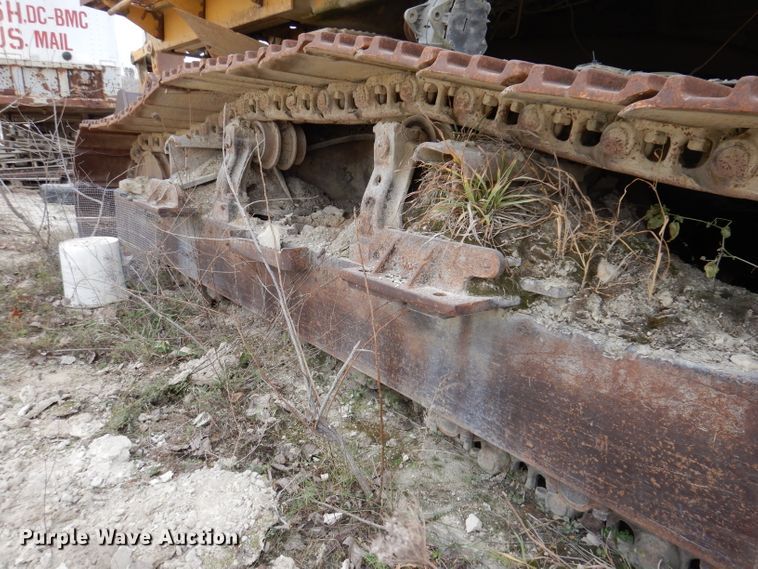 image for item DL5873 1991 Caterpillar 235C  excavator