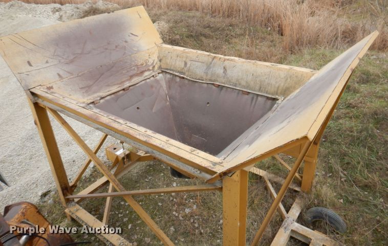 image for item DL5876 Payne  surge bin