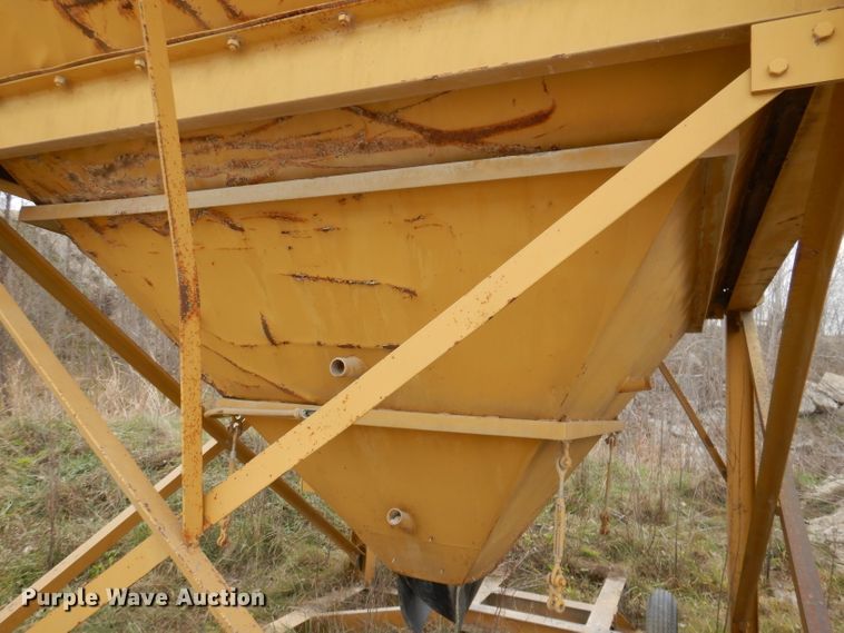 image for item DL5876 Payne  surge bin