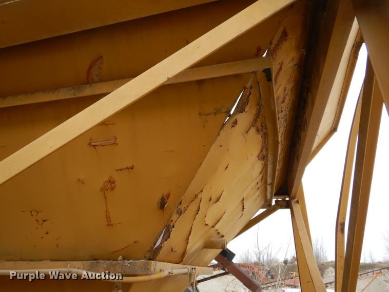 image for item DL5876 Payne  surge bin