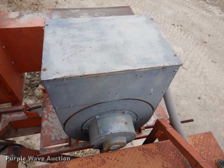 image for item DL5877 Eagle 33D5400  crusher