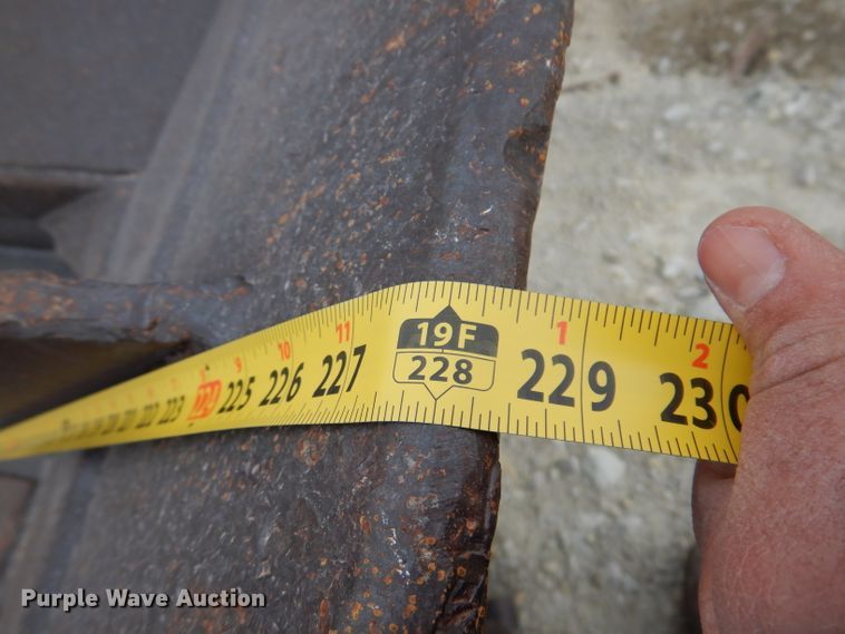 image for item DL5877 Eagle 33D5400  crusher