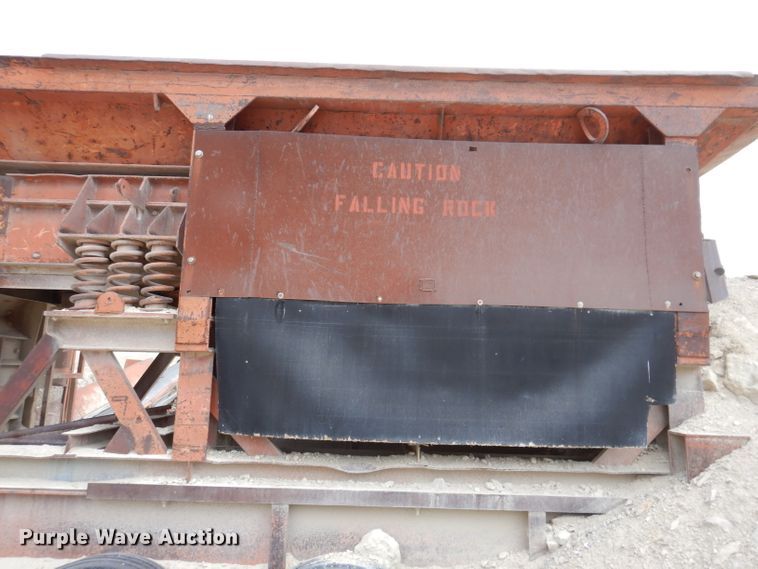 image for item DL5877 Eagle 33D5400  crusher