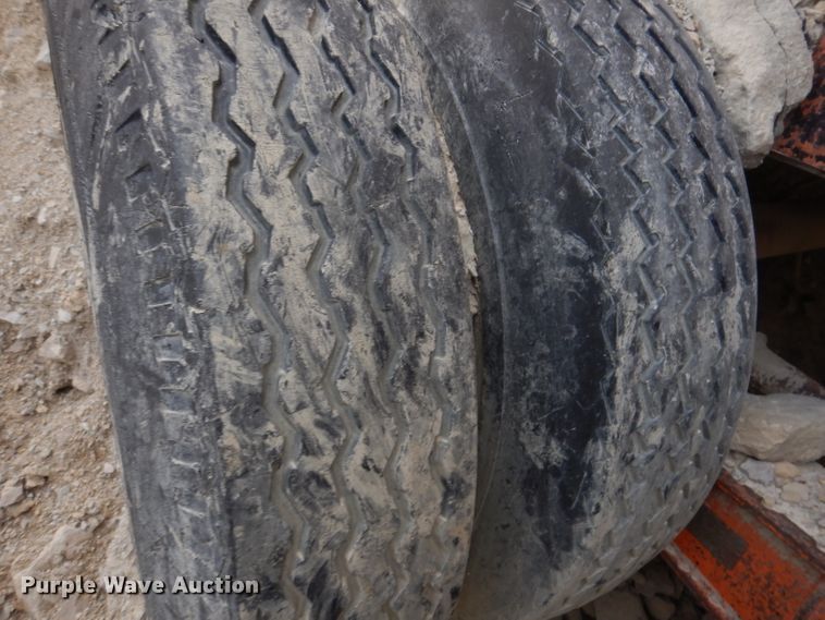 image for item DL5877 Eagle 33D5400  crusher