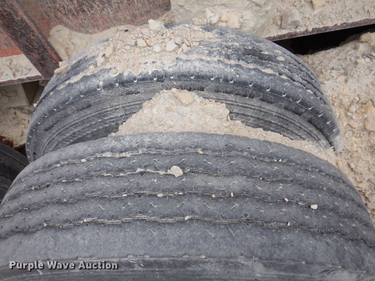 image for item DL5877 Eagle 33D5400  crusher