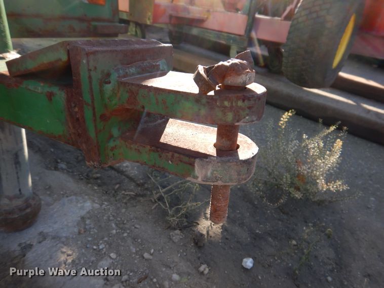 image for item DL5878 Utility trailer