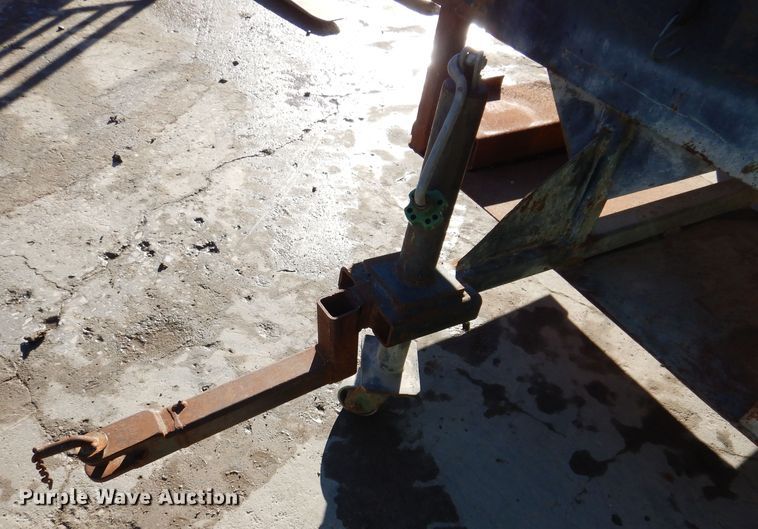 image for item DL5878 Utility trailer