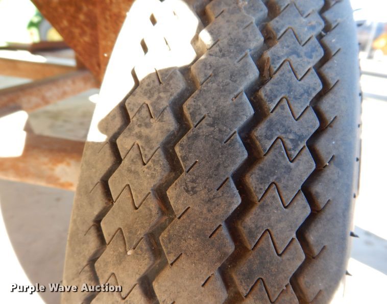 image for item DL5878 Utility trailer