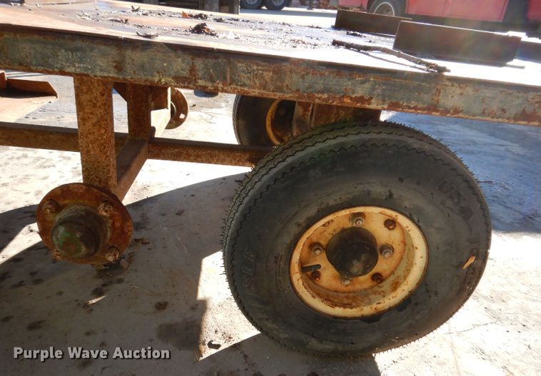 image for item DL5878 Utility trailer