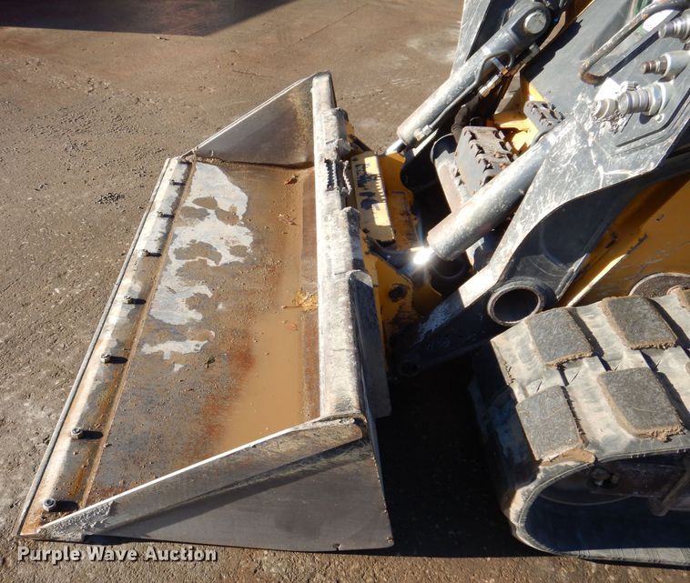 image for item DL5879 John Deere 333G  tracked skid steer loader