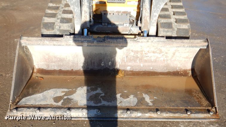 image for item DL5879 John Deere 333G  tracked skid steer loader