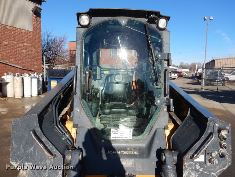 image for item DL5879 John Deere 333G  tracked skid steer loader