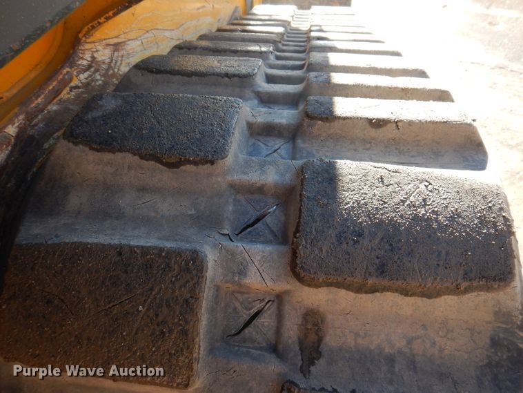 image for item DL5879 John Deere 333G  tracked skid steer loader