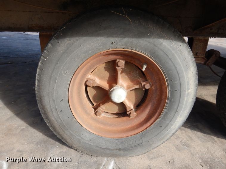 image for item DL5880 1996 Transit  jobsite trailer