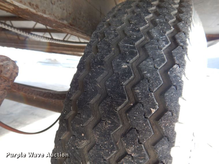 image for item DL5880 1996 Transit  jobsite trailer