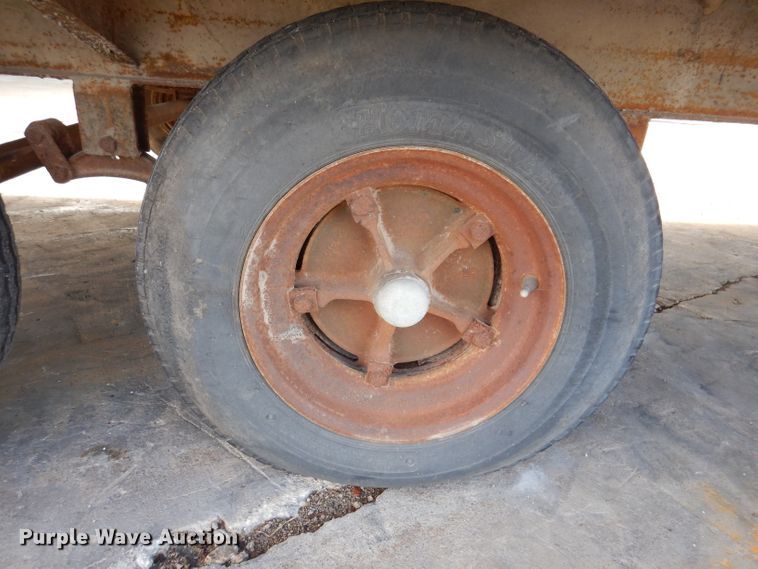 image for item DL5880 1996 Transit  jobsite trailer