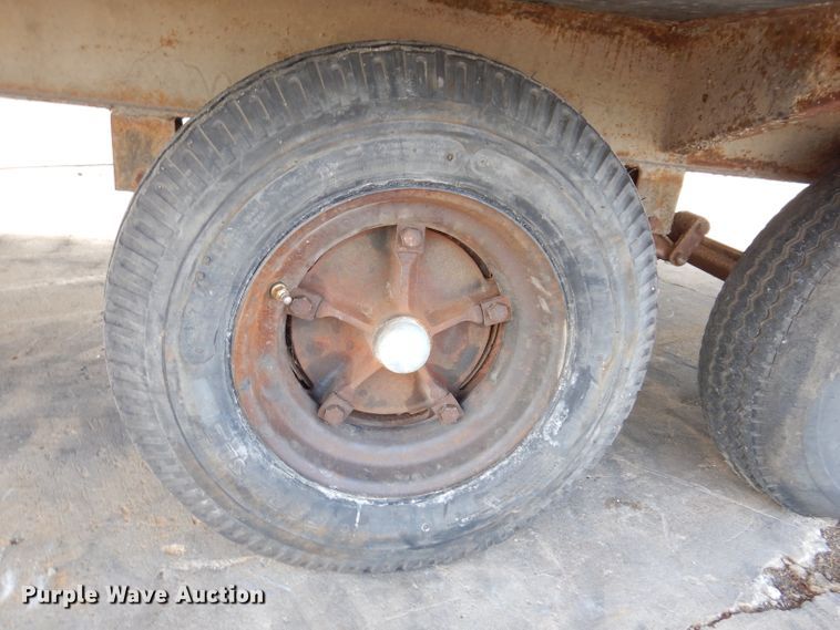 image for item DL5880 1996 Transit  jobsite trailer