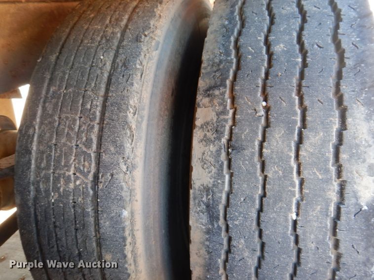 image for item DL5881 1991 Wabash P-102CW  dry van trailer