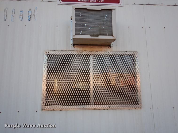 image for item DL5882 1998 Mobile Structure  jobsite trailer