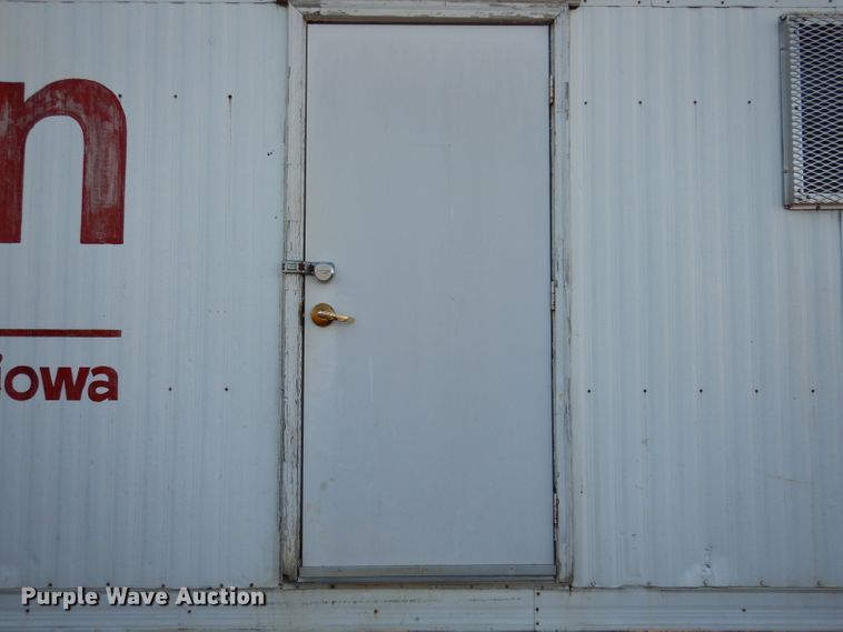 image for item DL5882 1998 Mobile Structure  jobsite trailer