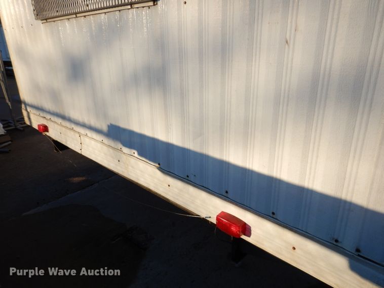 image for item DL5882 1998 Mobile Structure  jobsite trailer