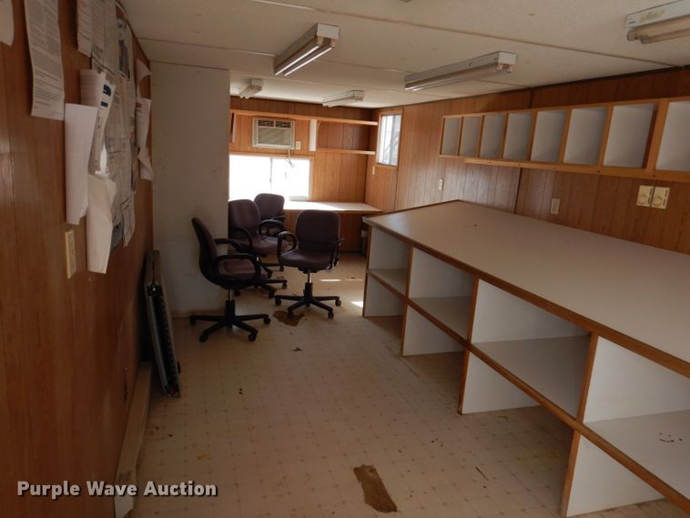 image for item DL5882 1998 Mobile Structure  jobsite trailer