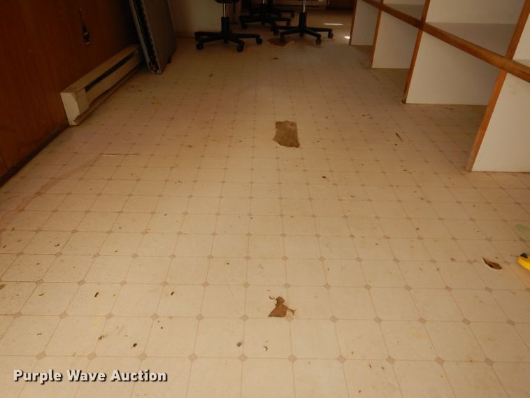 image for item DL5882 1998 Mobile Structure  jobsite trailer