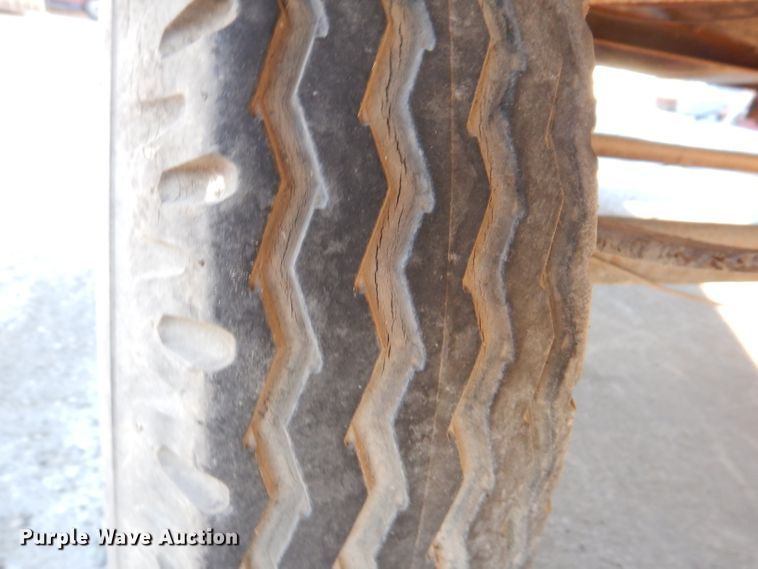 image for item DL5882 1998 Mobile Structure  jobsite trailer