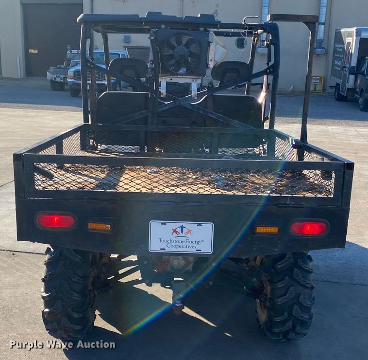 image for item DL6184 2014 Polaris 6x6  utility vehicle