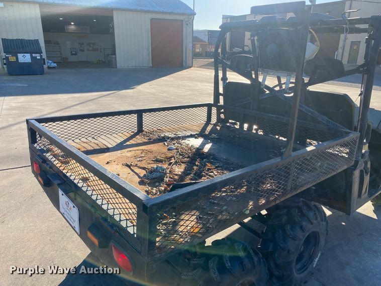 image for item DL6184 2014 Polaris 6x6  utility vehicle