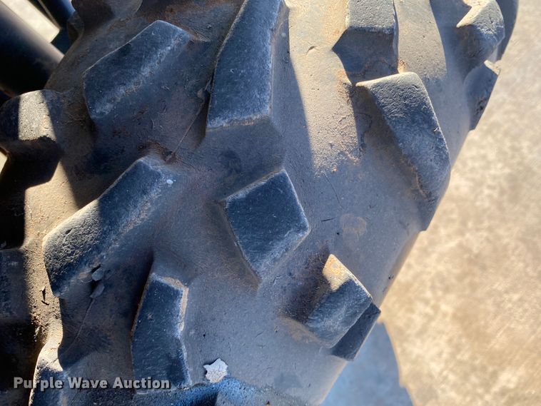 image for item DL6184 2014 Polaris 6x6  utility vehicle