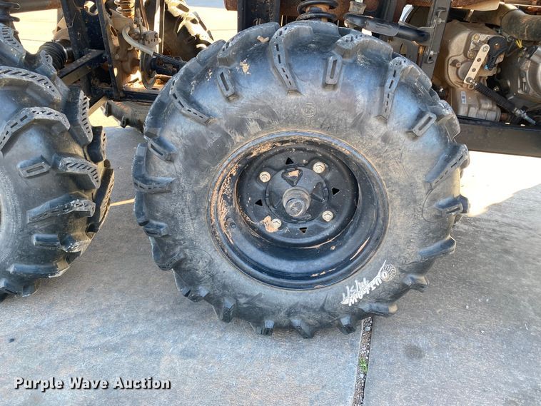 image for item DL6184 2014 Polaris 6x6  utility vehicle