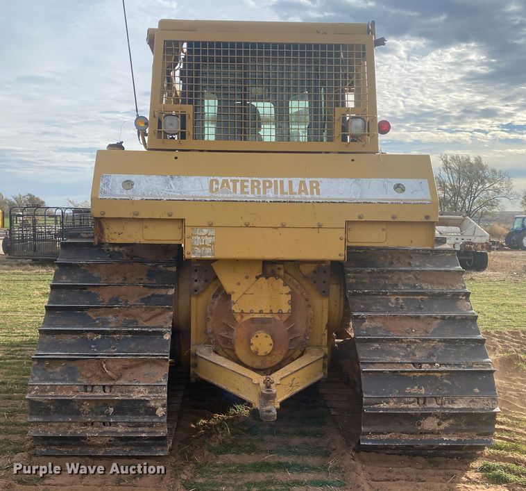 image for item DL6189 2001 Caterpillar D6R LGP  dozer