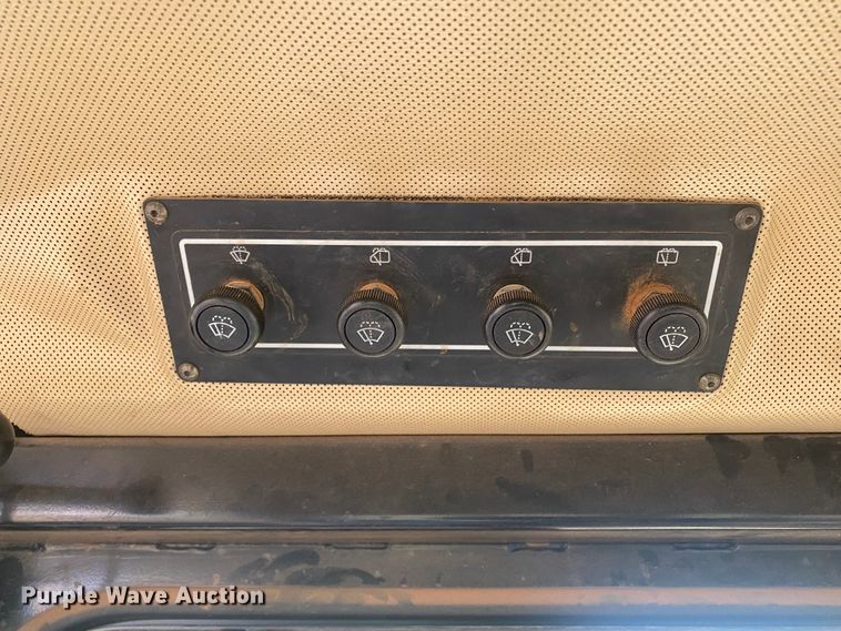 image for item DL6189 2001 Caterpillar D6R LGP  dozer