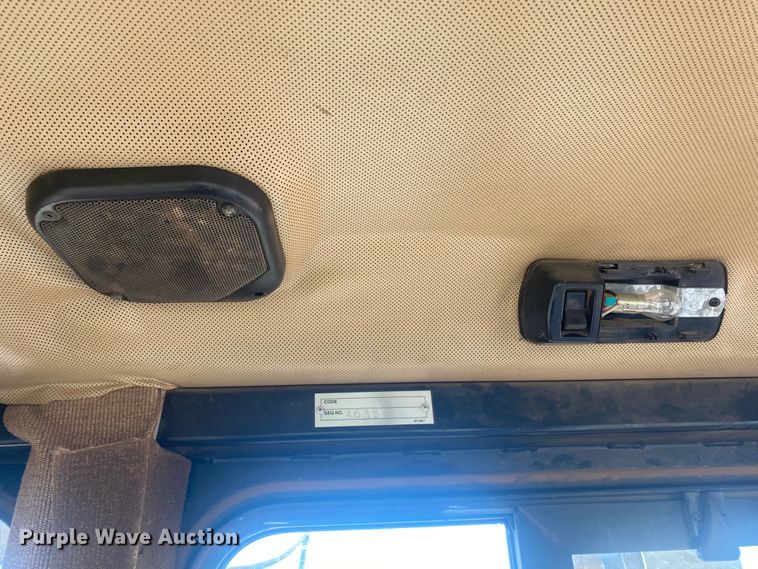 image for item DL6189 2001 Caterpillar D6R LGP  dozer