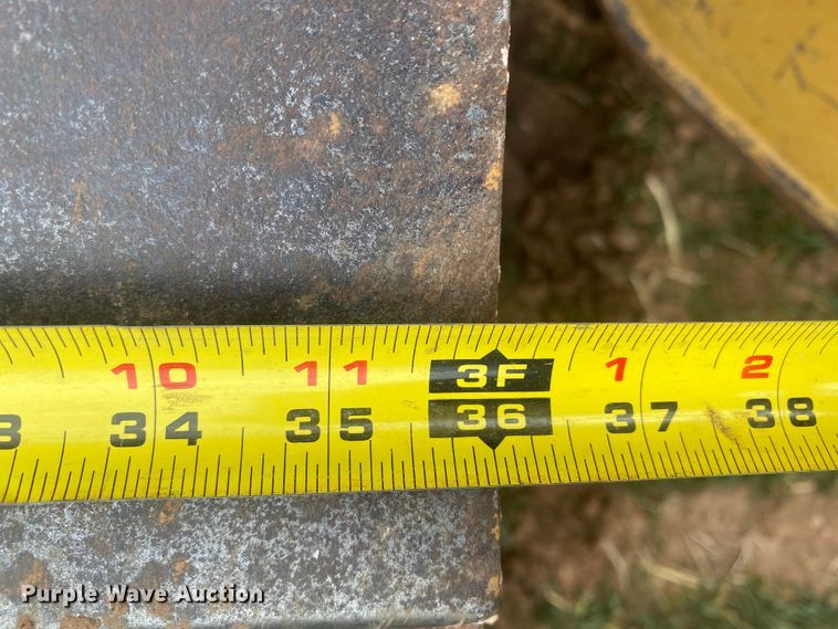 image for item DL6189 2001 Caterpillar D6R LGP  dozer