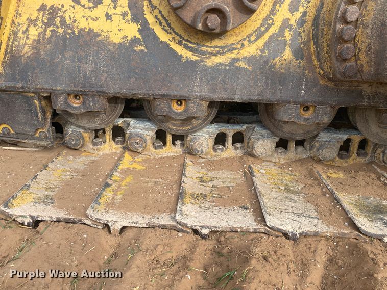 image for item DL6189 2001 Caterpillar D6R LGP  dozer