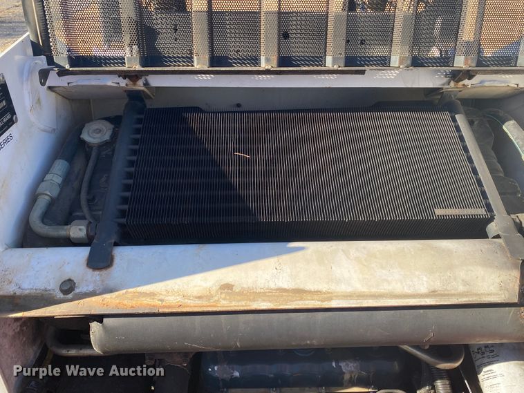 image for item DL6776 1997 Bobcat 763  skid steer loader